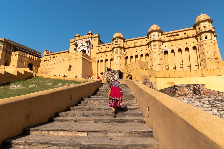 Highlights-of-Rajasthan-Jaipur-Amber-Fort