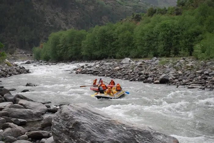 Rafting-in-Beas