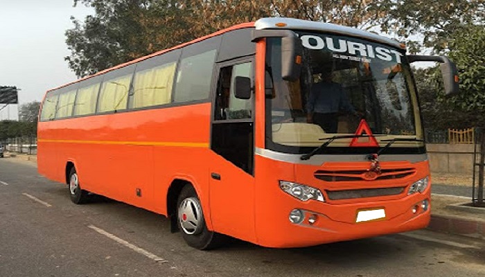 rentpelelo-30-Seater-luxury-ac-Volvo-traveler-bus-available-on-rent-in-Ghaziabad-rentpelelo-deals-4
